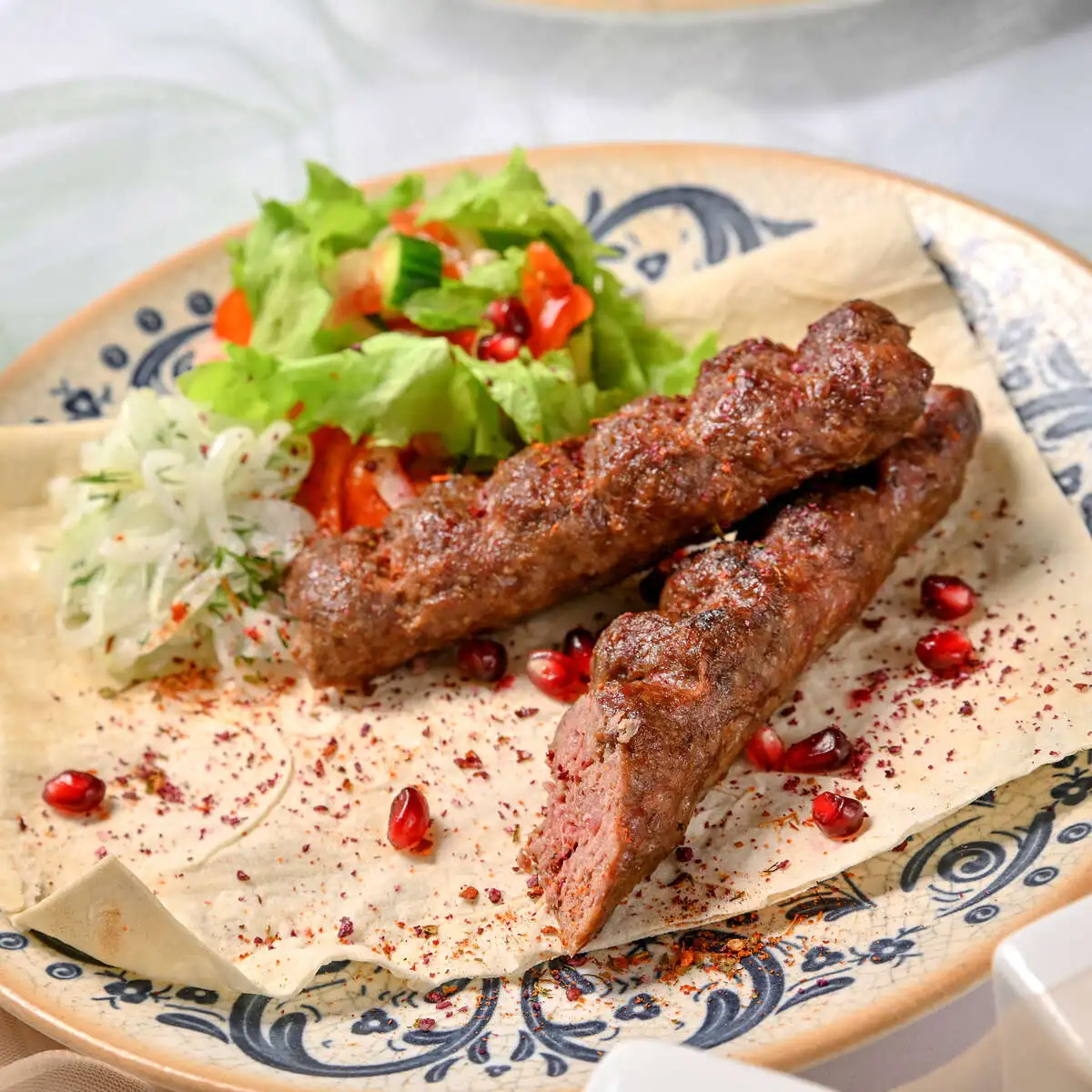 slide-https://53a7276f-d68f-462e-a2bf-df223e005be4.selstorage.ru/uploads/dish/alt_media/1551754/%D0%BB%D1%8E%D0%BB%D1%8F-%D0%BA%D0%B5%D0%B1%D0%B0%D0%B1_%D0%B3%D0%BE%D0%B2%D1%8F%D0%B4%D0%B8%D0%BD%D0%B0__1_.webp