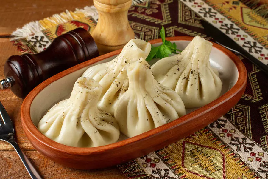 Хинкали с творогом и сыром