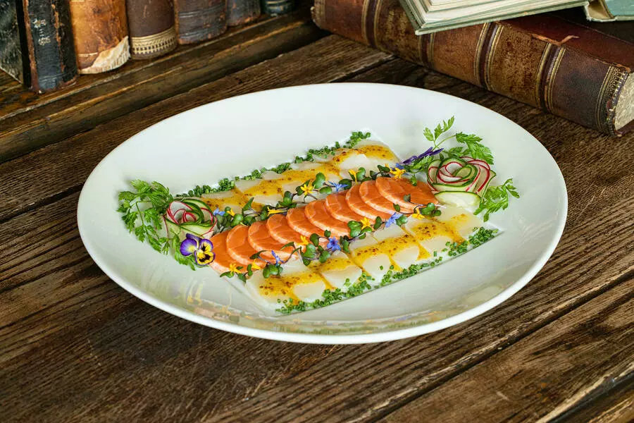 Морские гребешки, форель