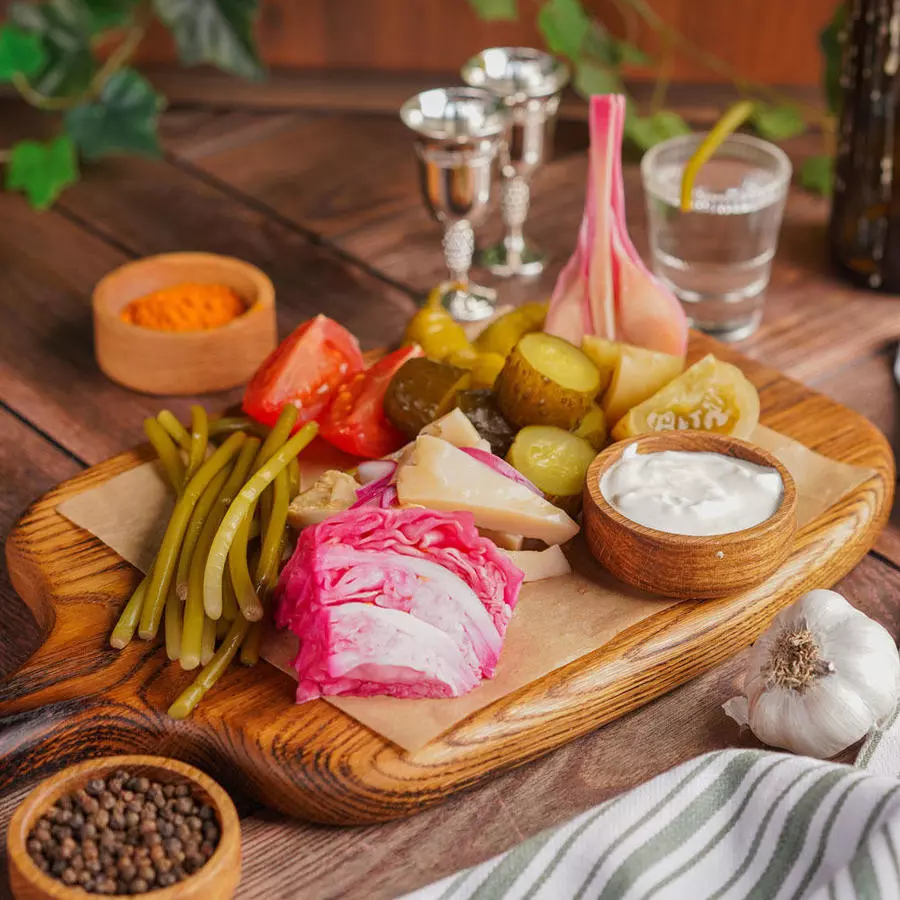 Соленья по-гурийски и грузди (малая тарелка)