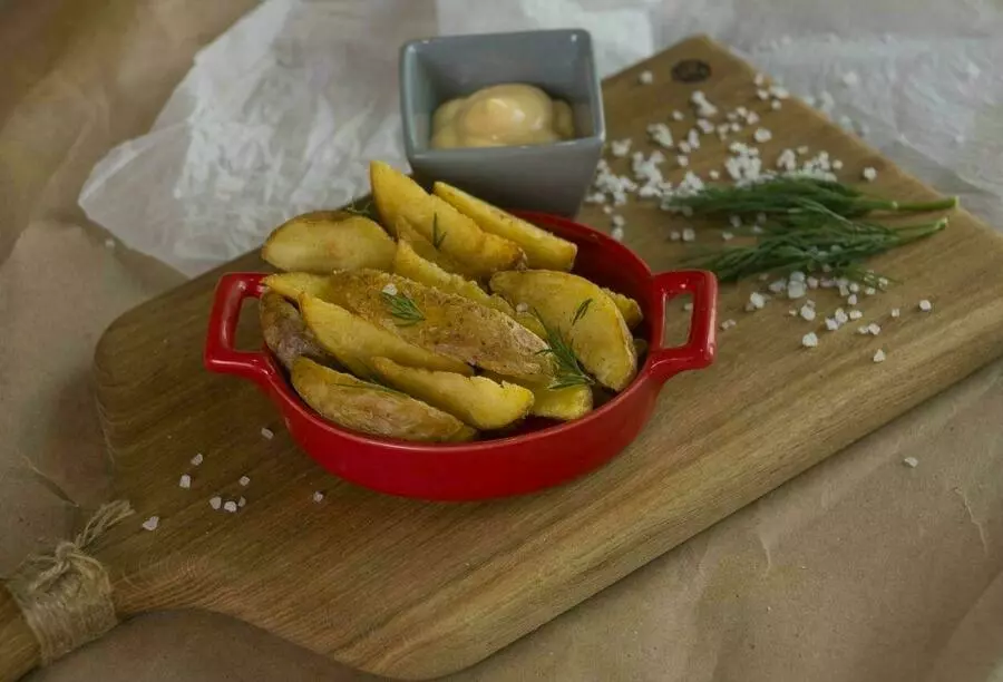 Картофель по деревенски