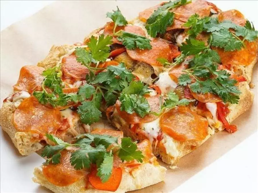 PIZZA Пепперони острая целая