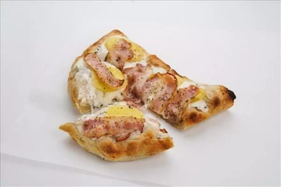 PIZZA Картофель бекон половинка