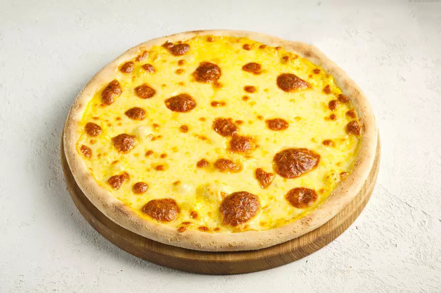 Сырная пицца 