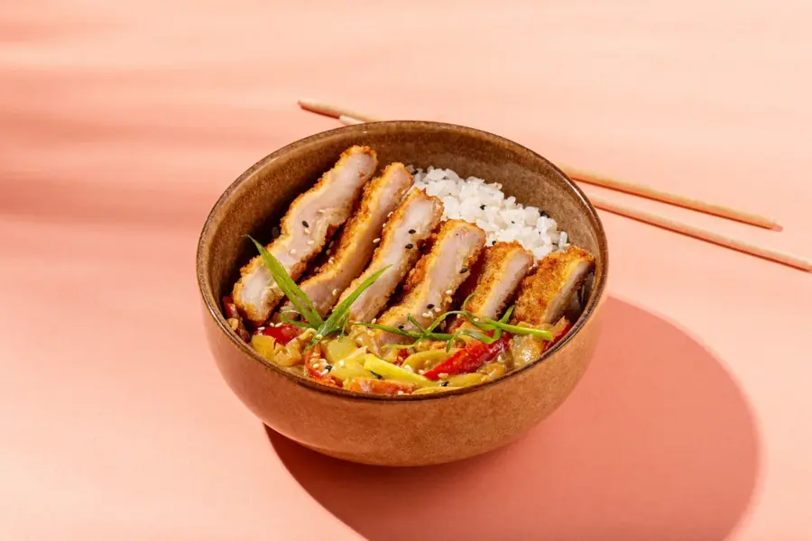  Торикацу с рисом в соусе карри