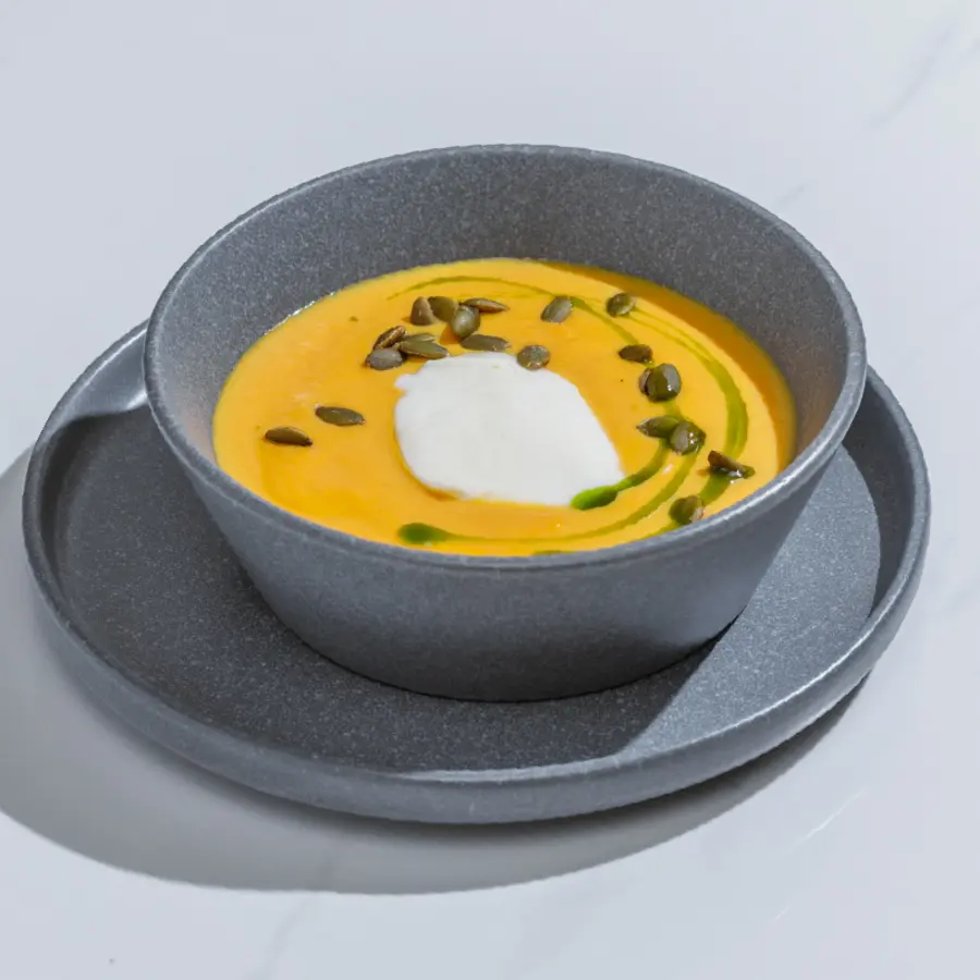 Тыквенный крем-суп с моцареллой