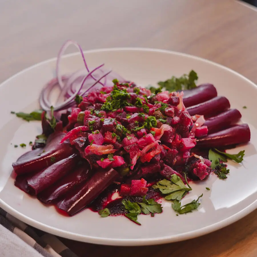 Винегрет с квашеной капустой на свекольным кули/Vinaigrette with sauerkraut