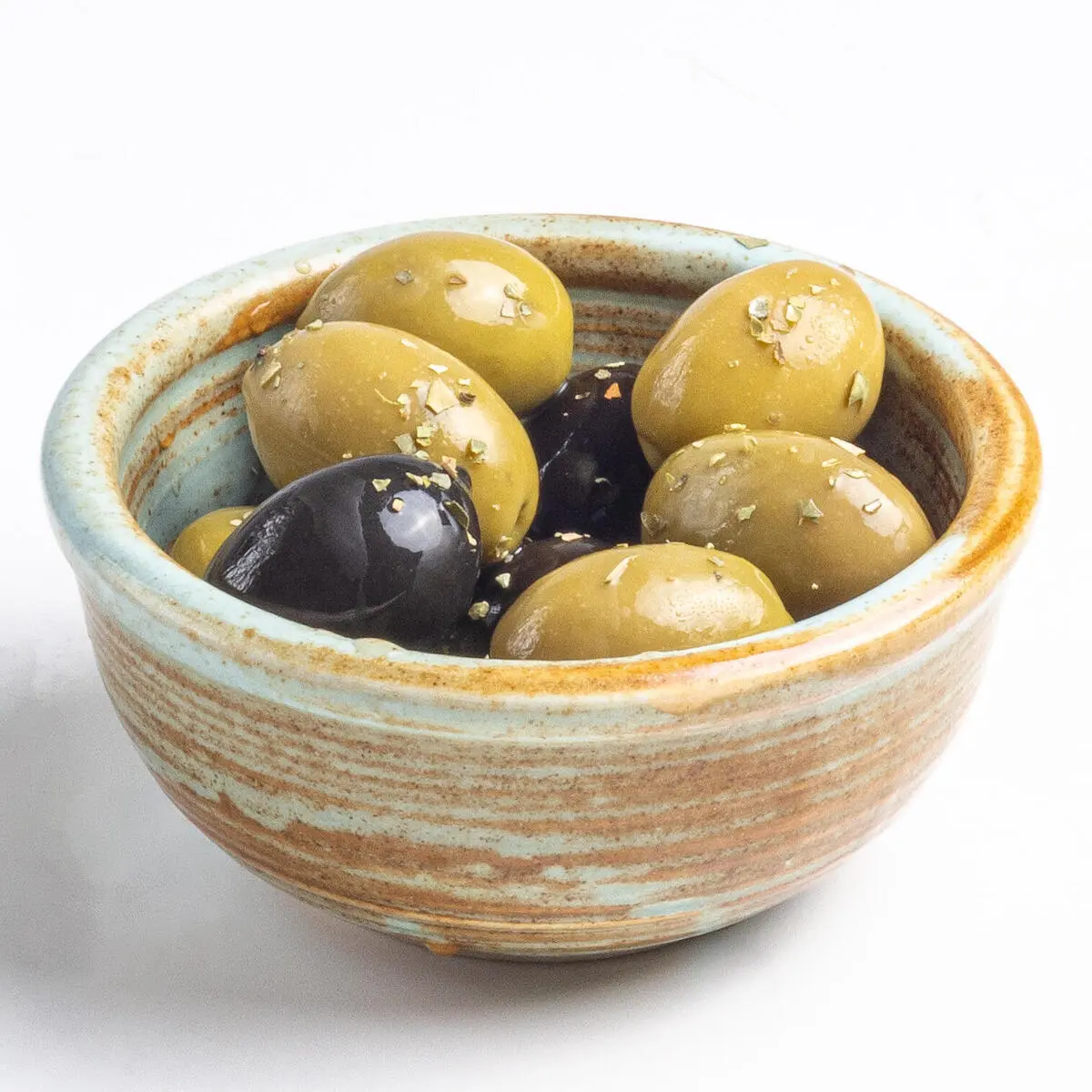 Маслины и оливки