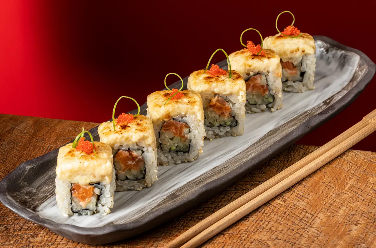 Baked salmon roll