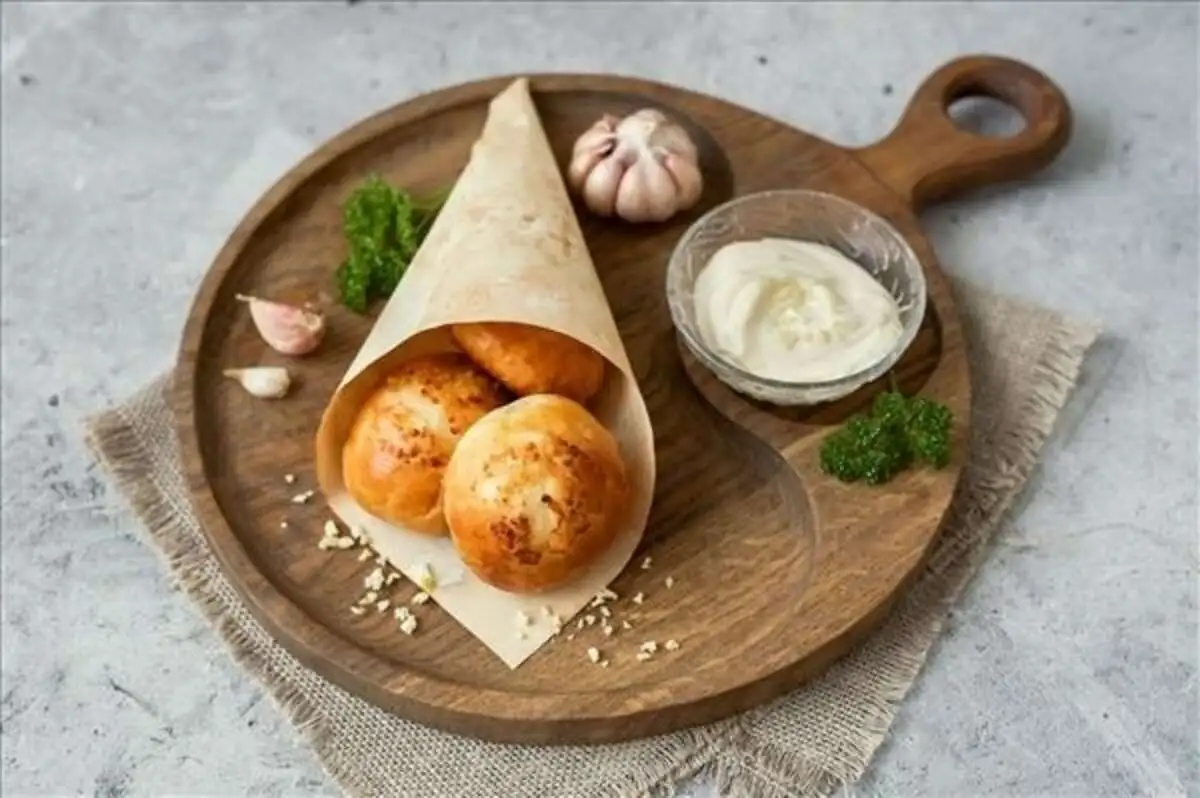 Пампушки чесночные