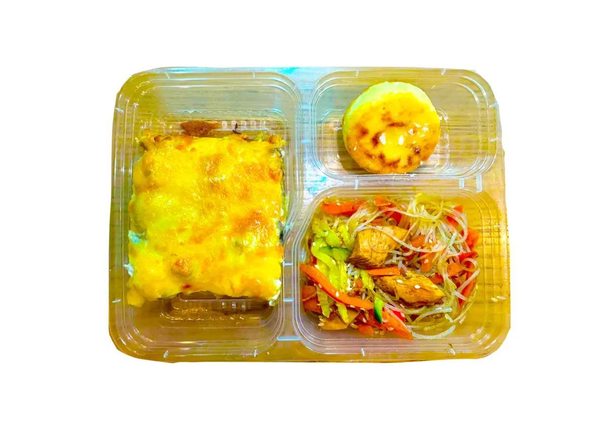 Комбо куриной запеканкой и фунчозой