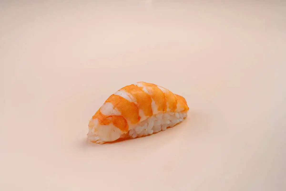 Нигири с креветкой