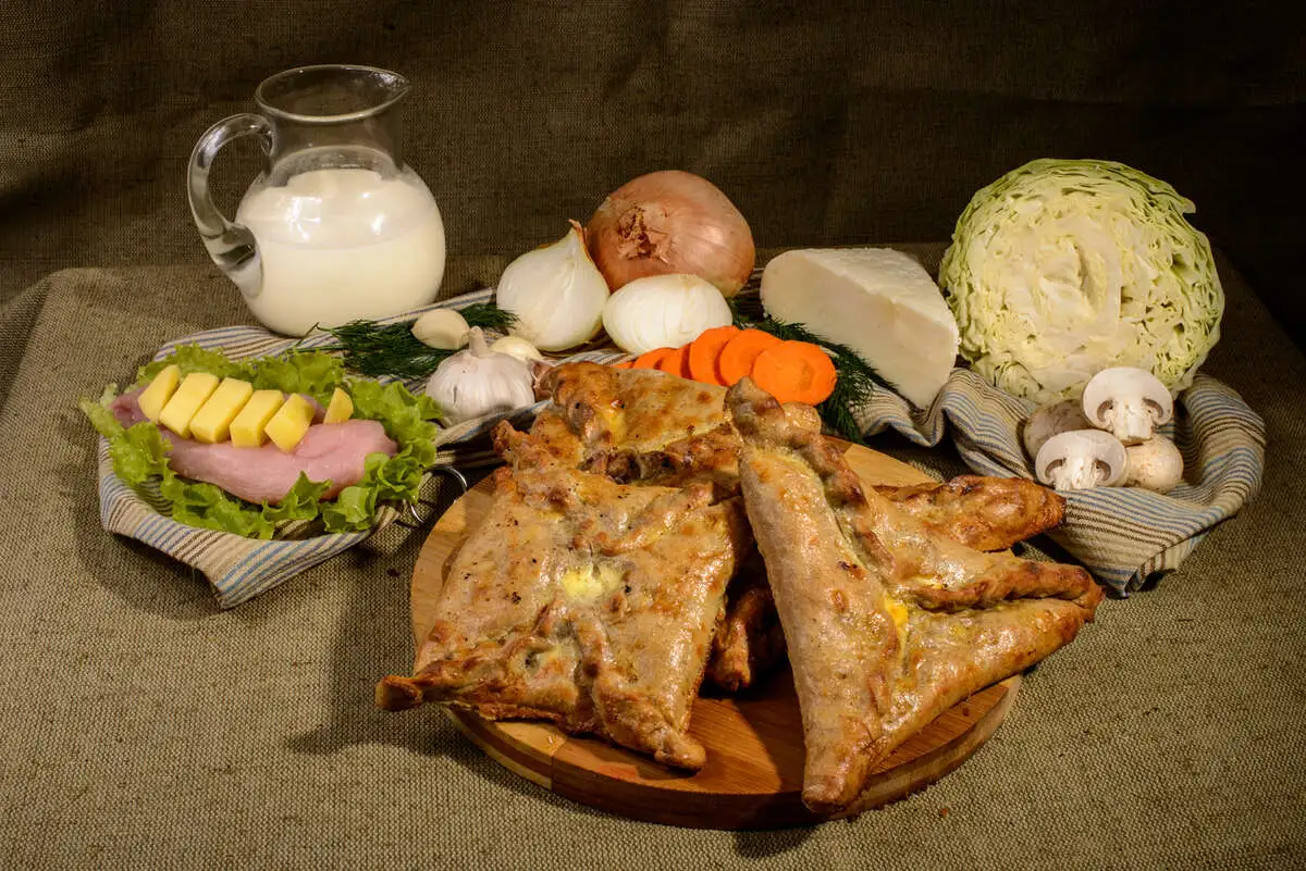 Чукуры с куриной грудкой и картошкой (4 шт.)