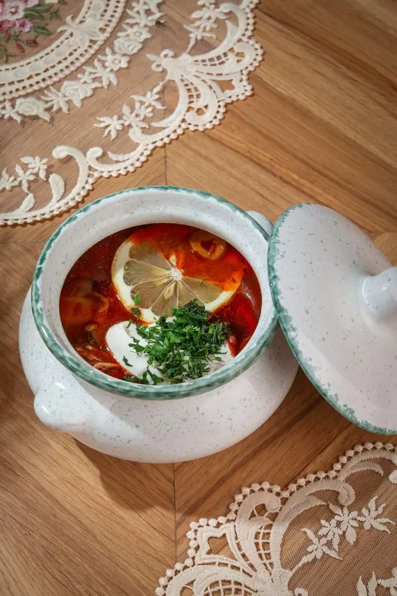Солянка мясная