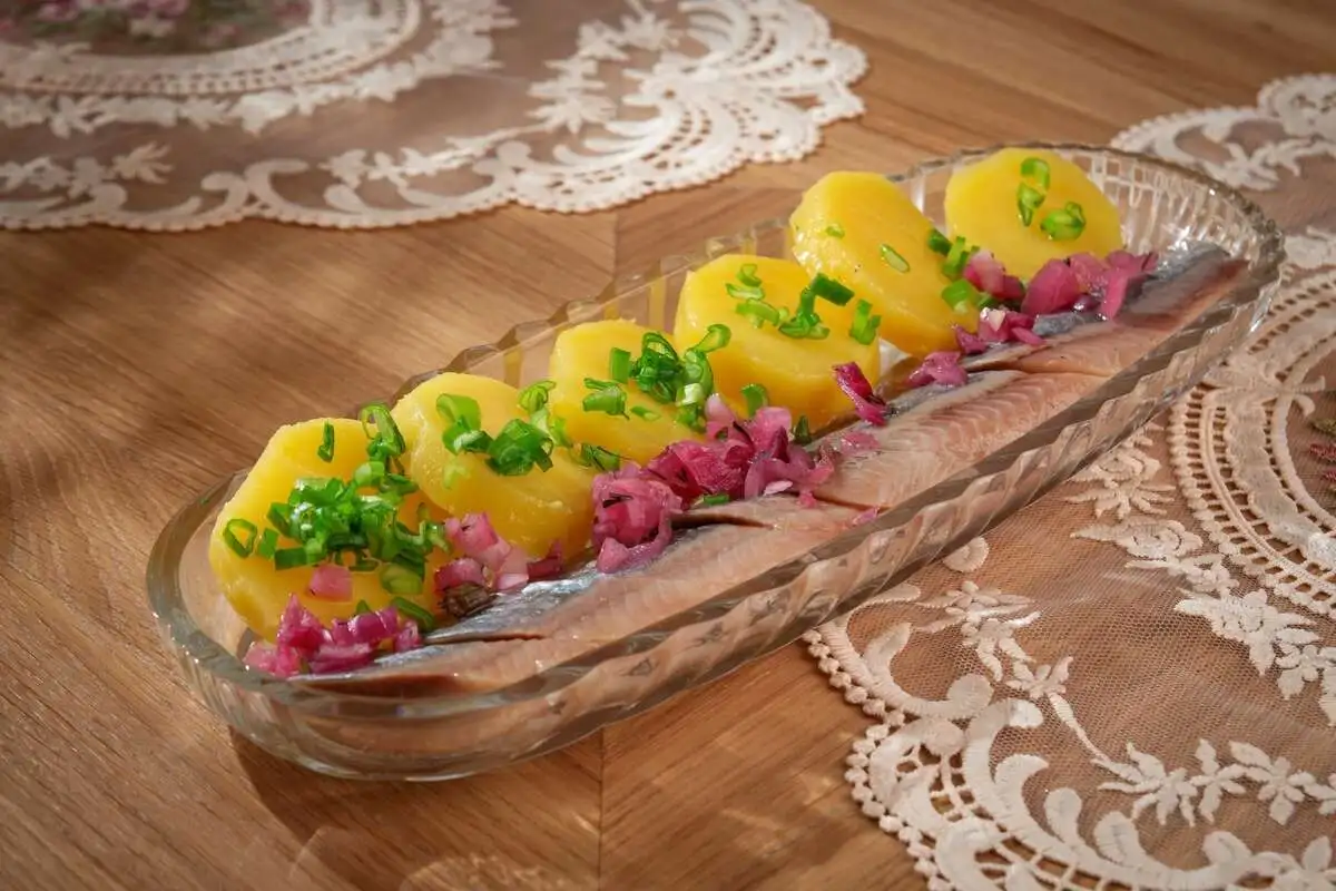 Закуска из селёдочки по-деревенски 