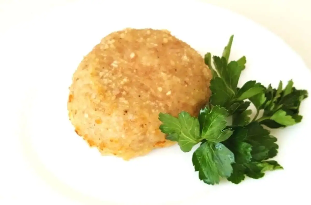 Котлета  рубленая  куриная 