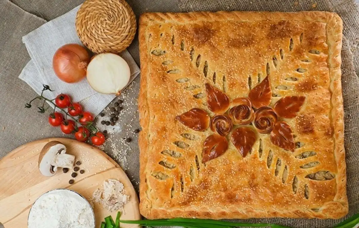 Сл. пирог с куриной грудкой и шампиньонами