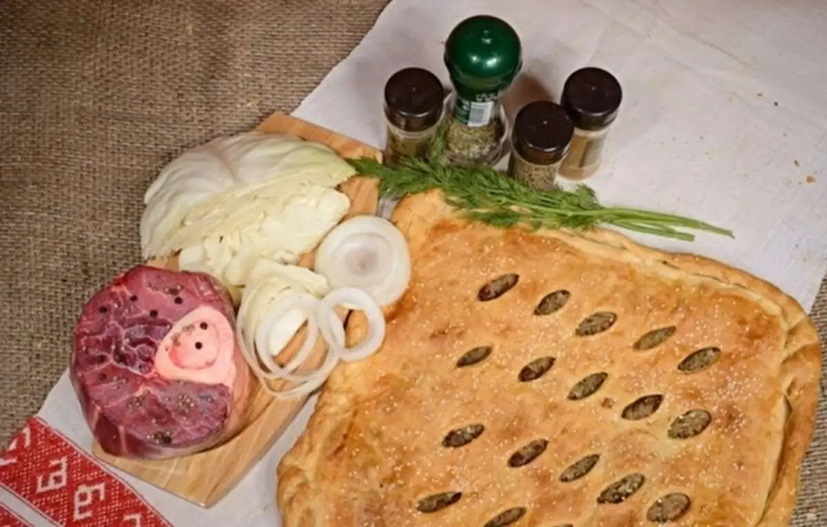 Сл. пирог с мясом и капустой