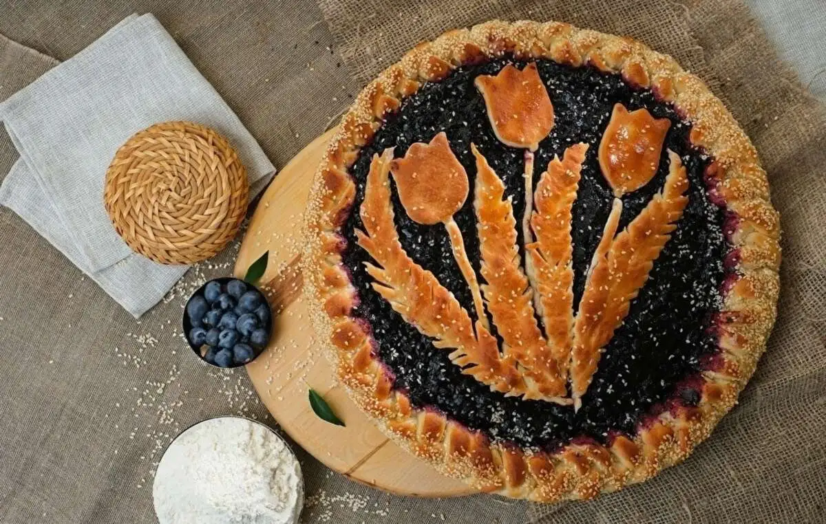 Пирог с черникой