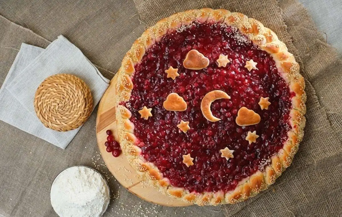 Пирог с клюквой 750г.