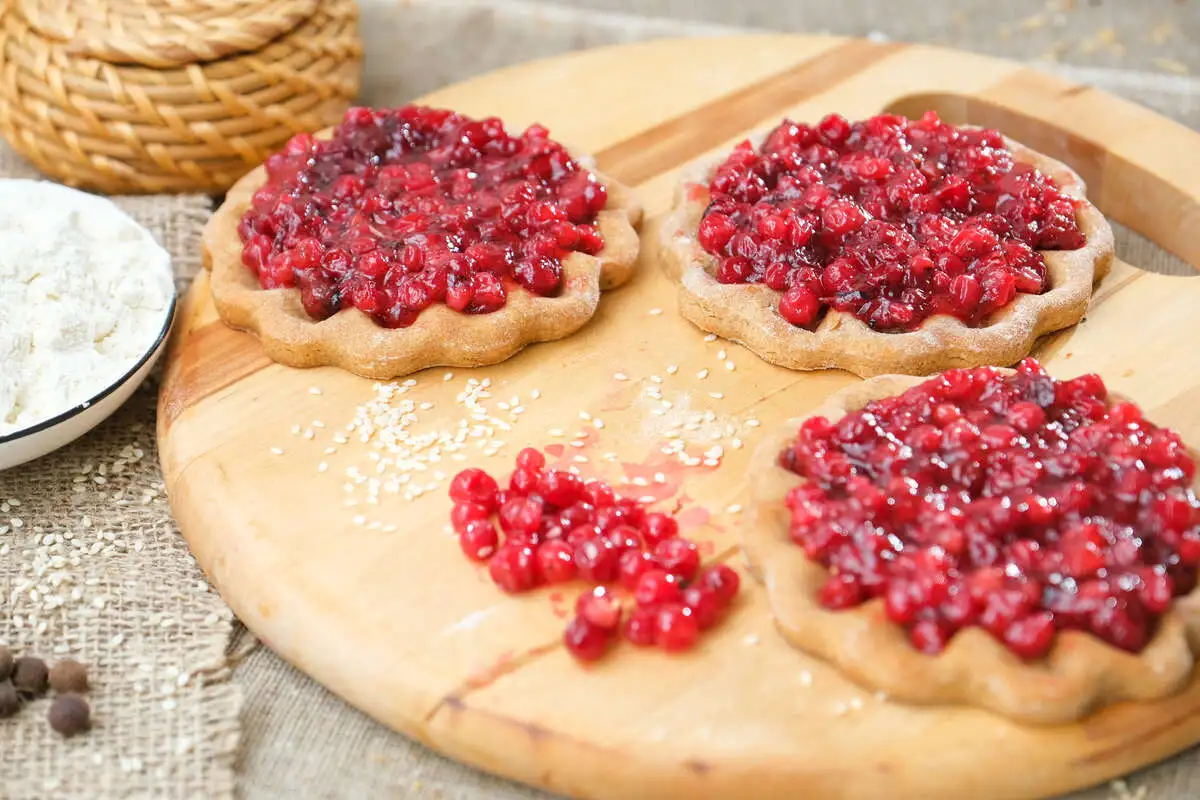 Шаньги с клюквой (15 шт.)