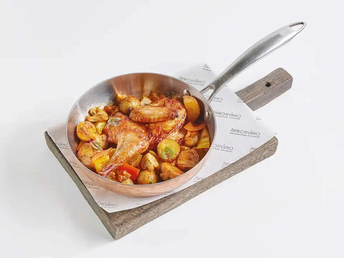 Цыплёнок Каччиаторе с овощами