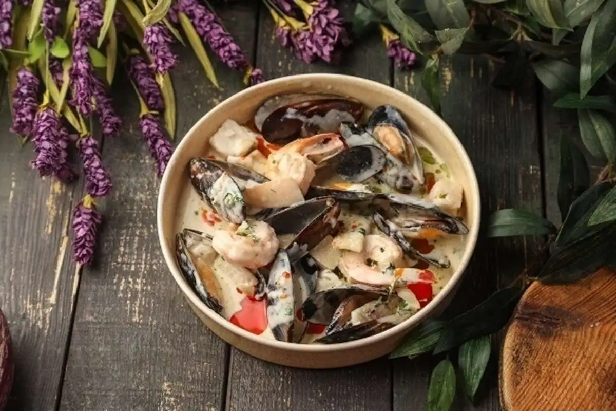 Морепродукты на кеци