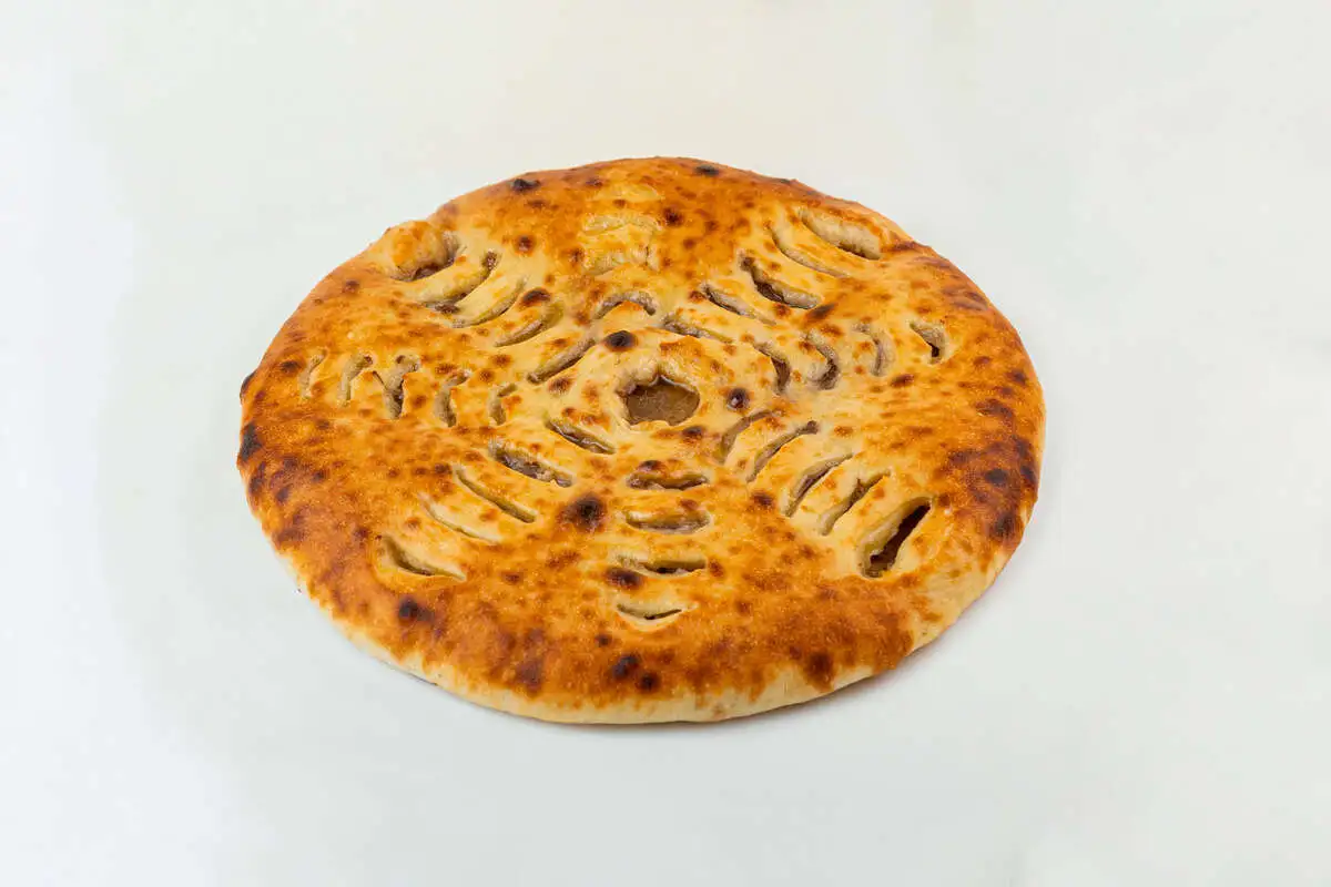 Осетинский пирог с мясом Фыджын