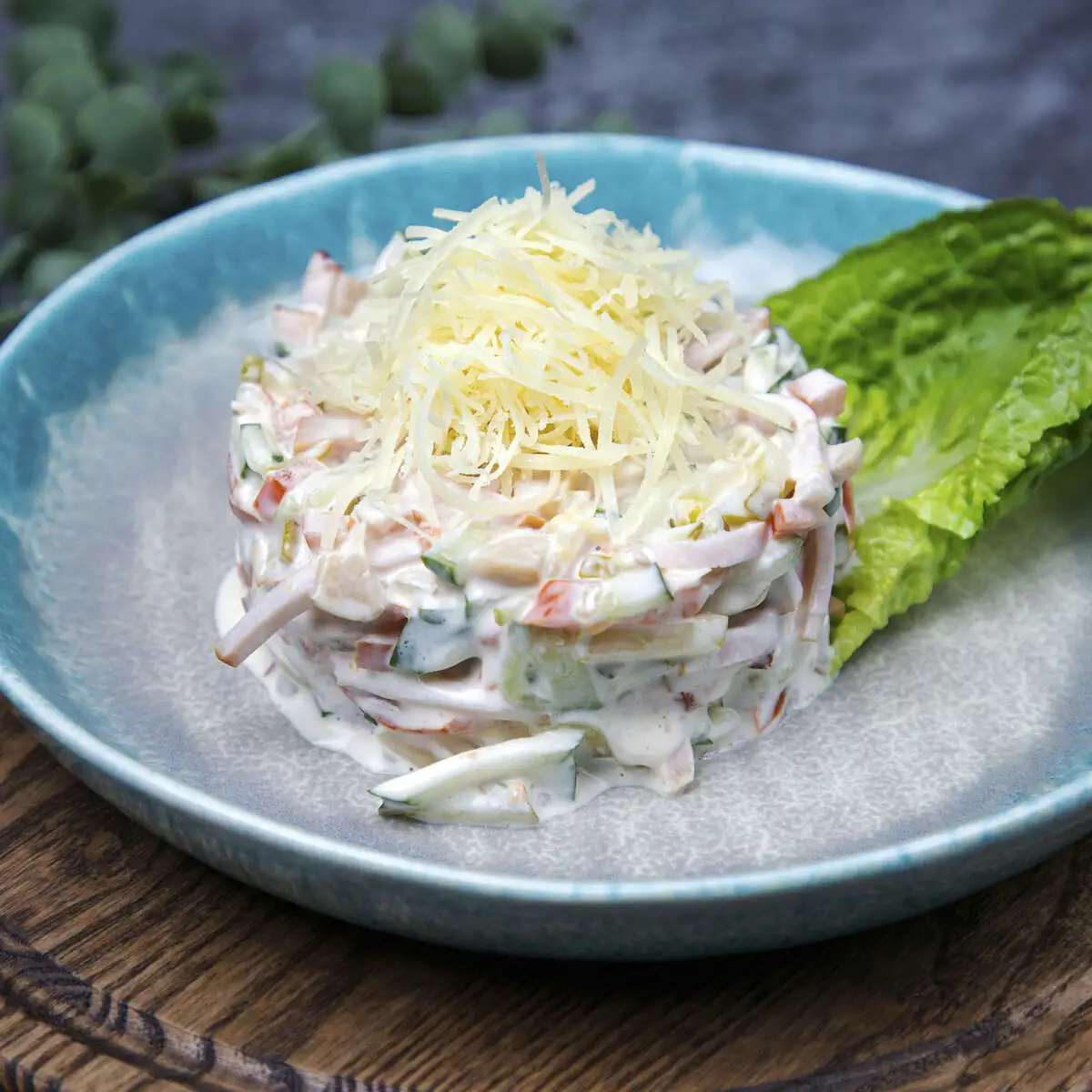 С ВЕТЧИНОЙ И СЫРОМ