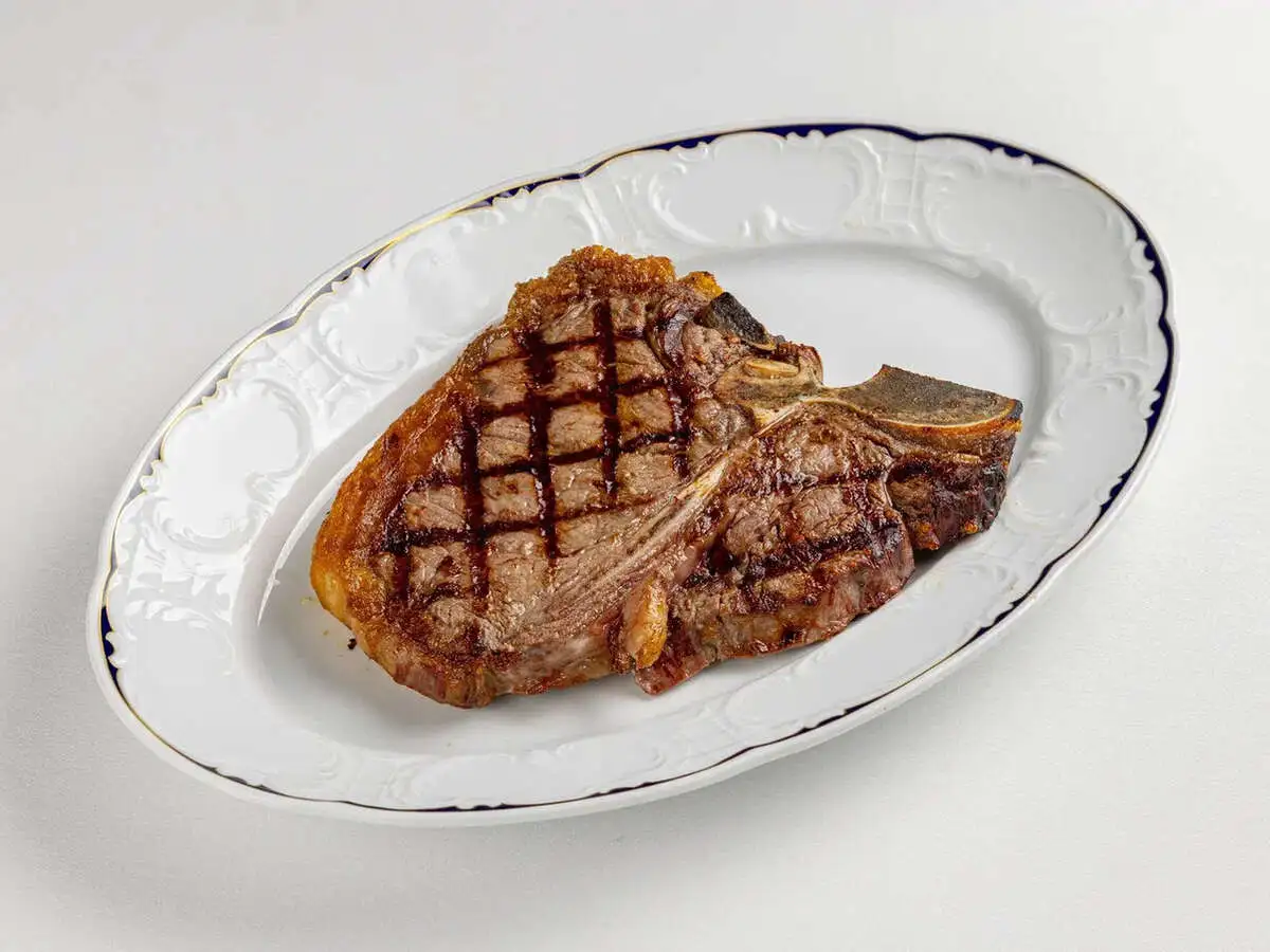 Dry Age стейк Портер Хаус 