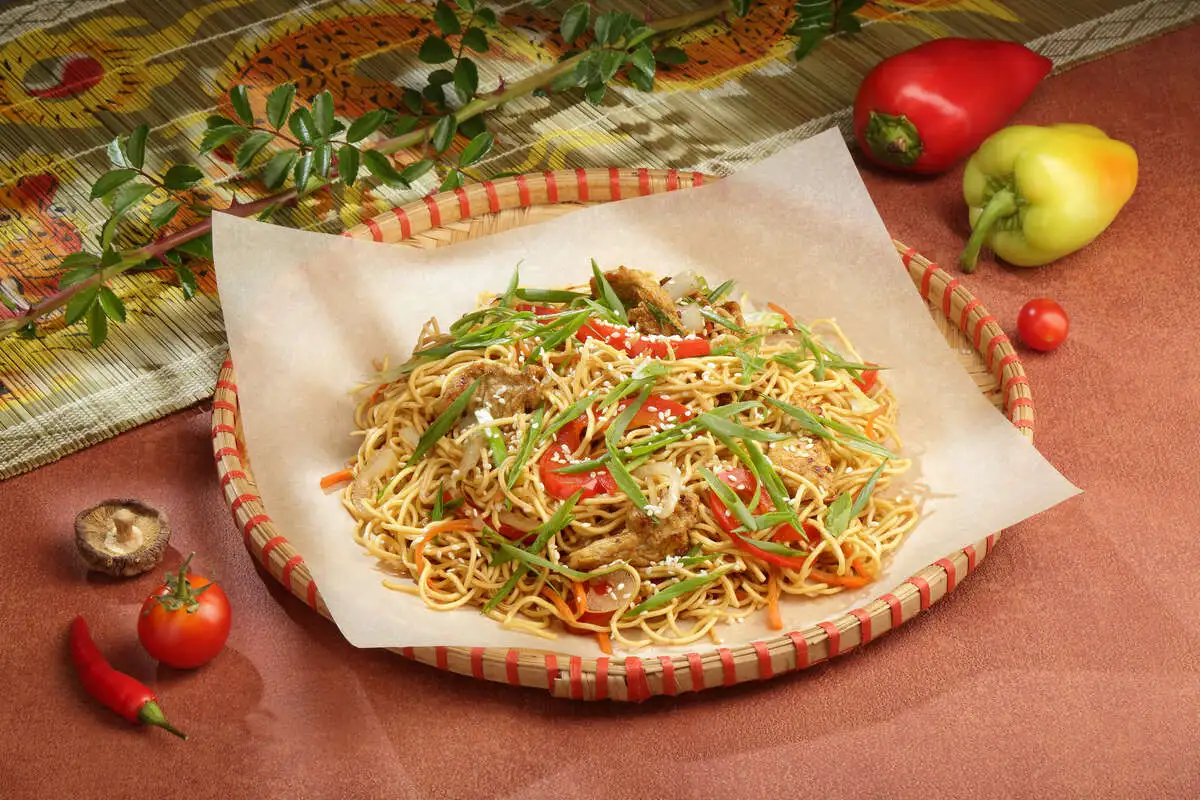 Лапша яичная с индейкой