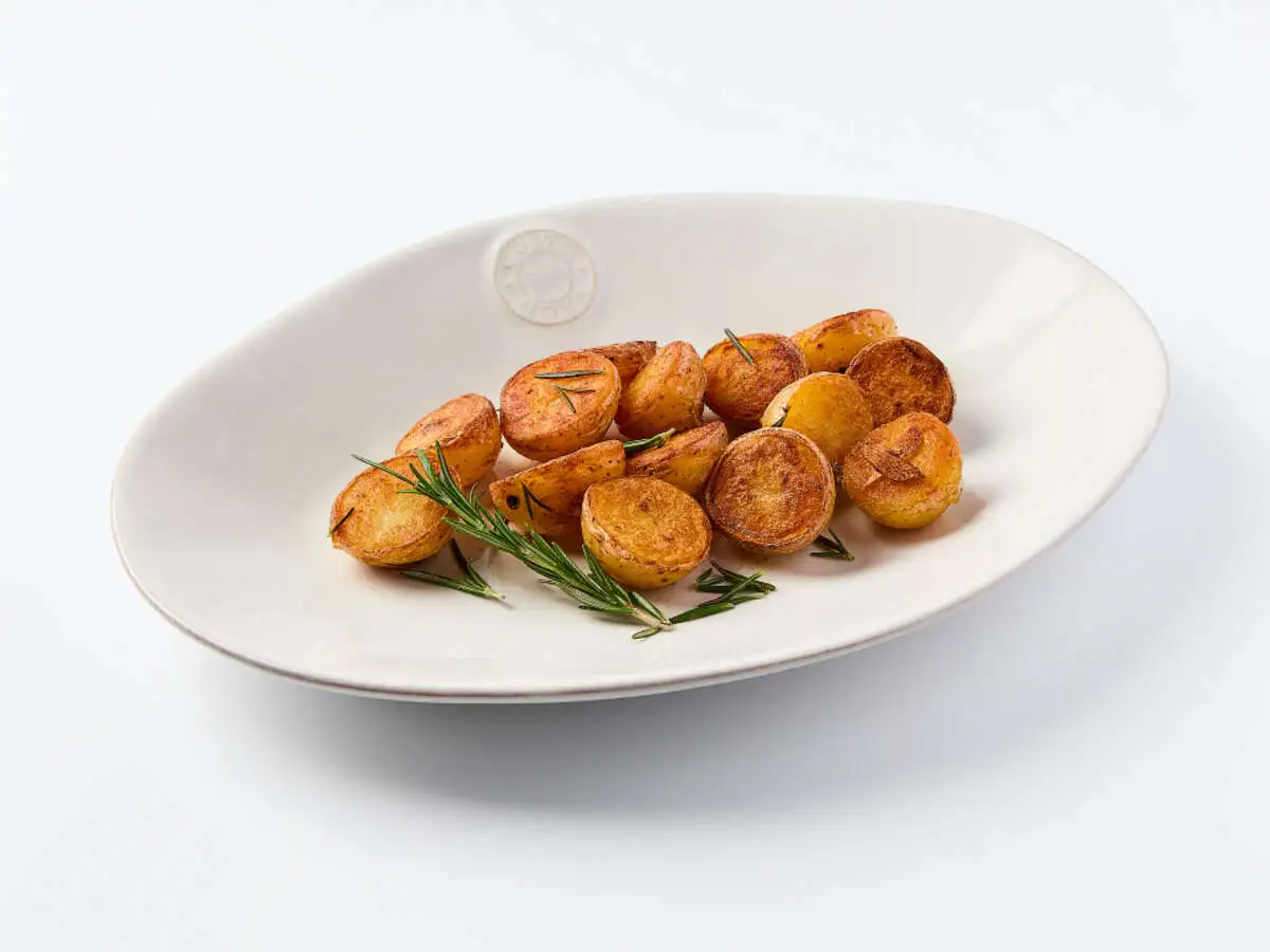 Мини-картофель с розмарином