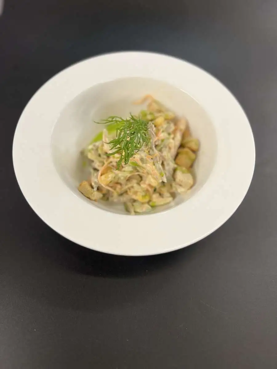 БЛ Салат с говядиной и овощами
