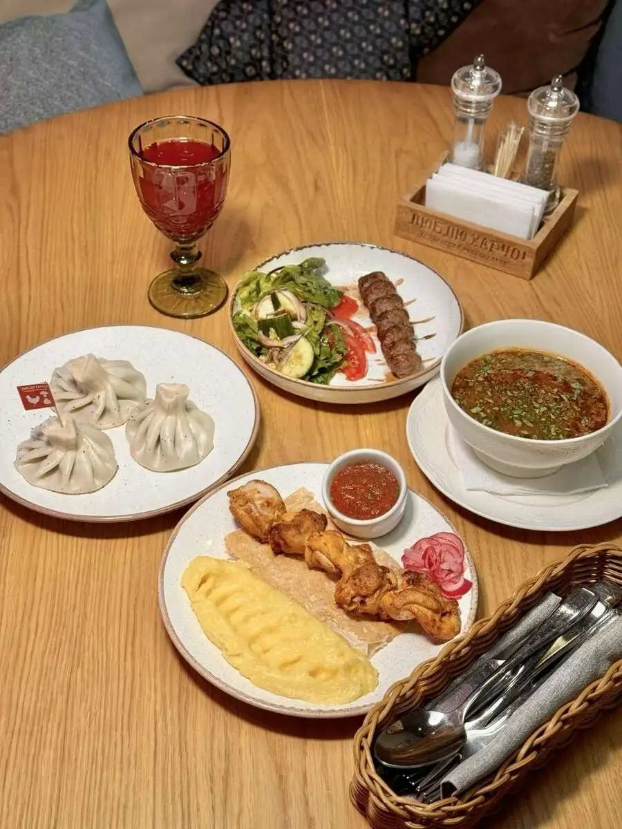 Кутаб с мясной начинкой