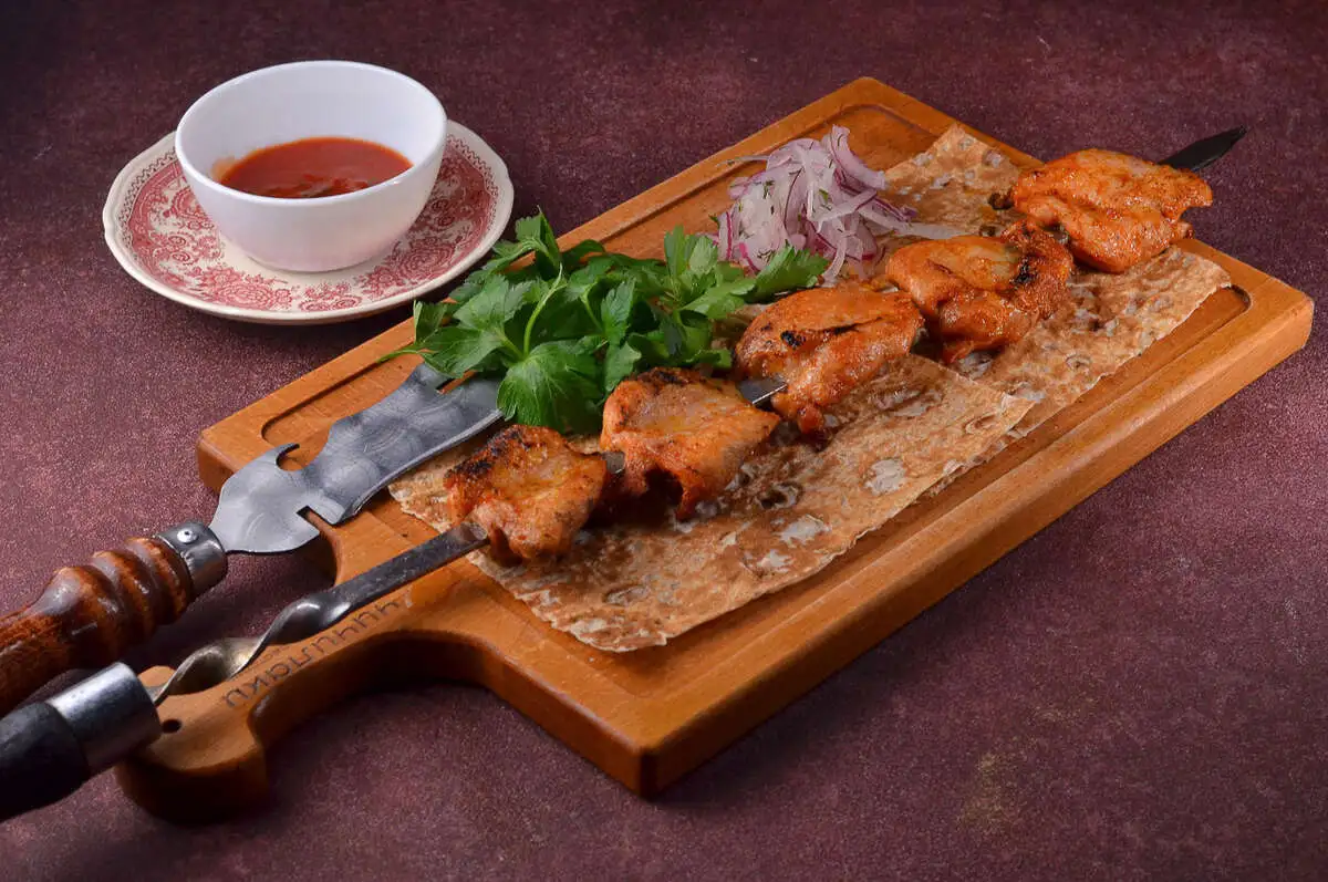 Шашлык из куриных бедрышек