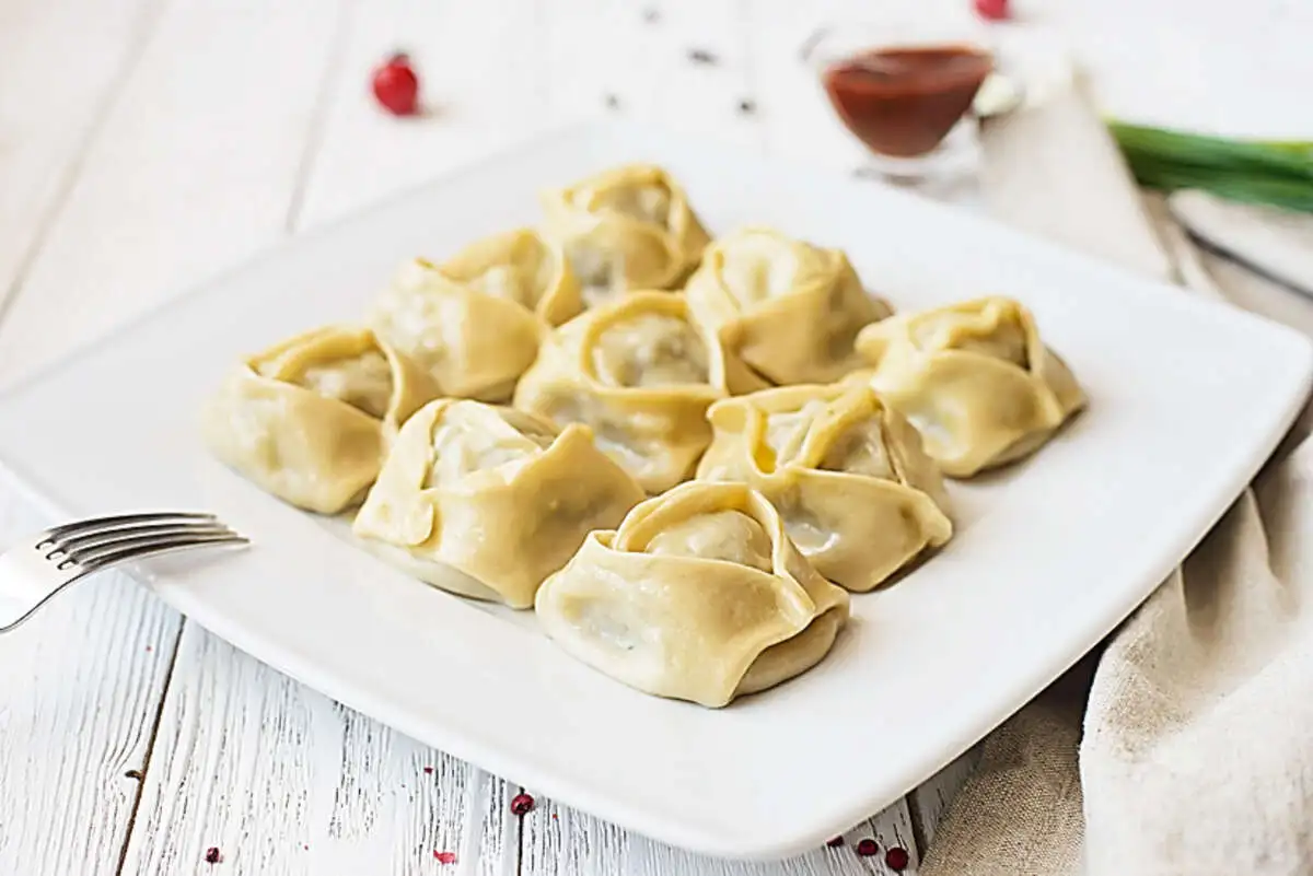 Манты с крученой бараниной замороженные, весовые