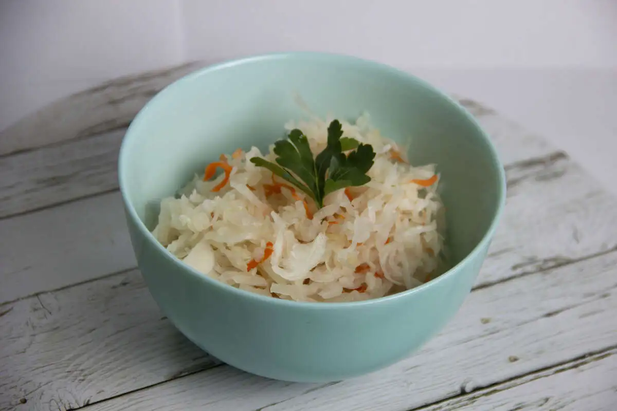 Капуста квашеная фирменная