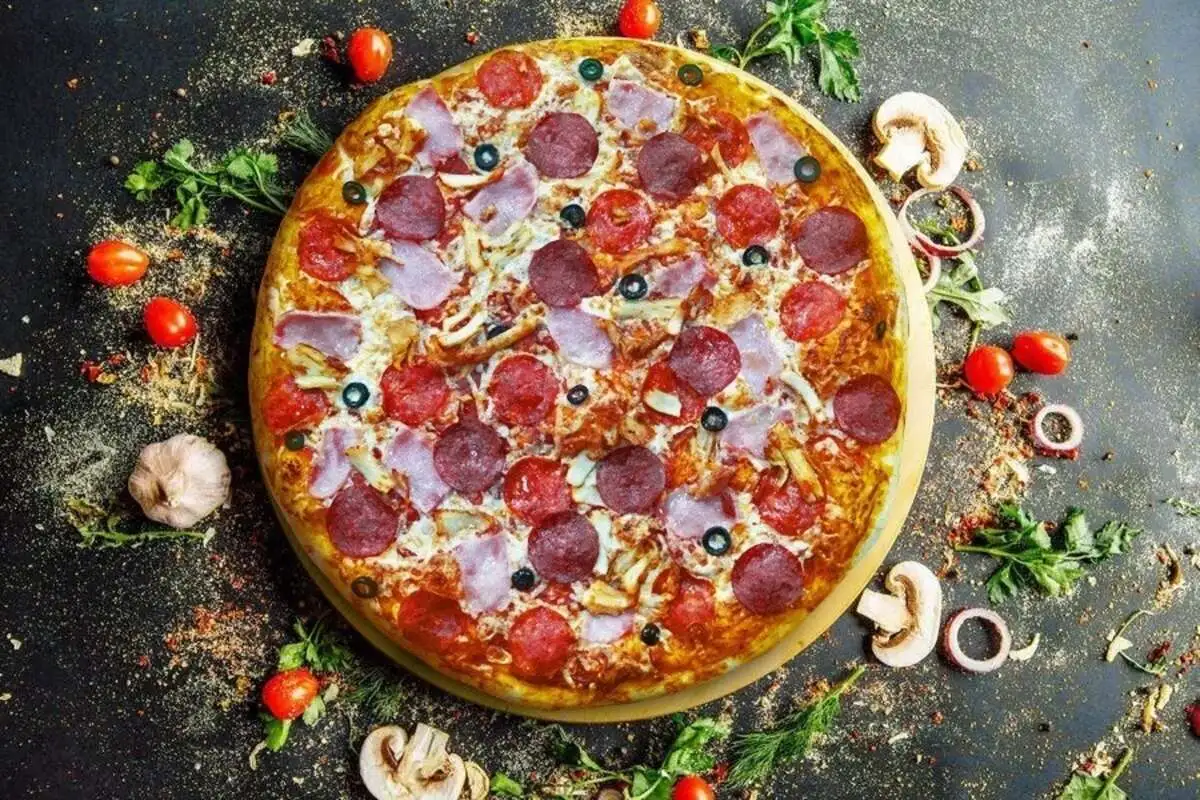 Пицца Мясной Ассорти 30см