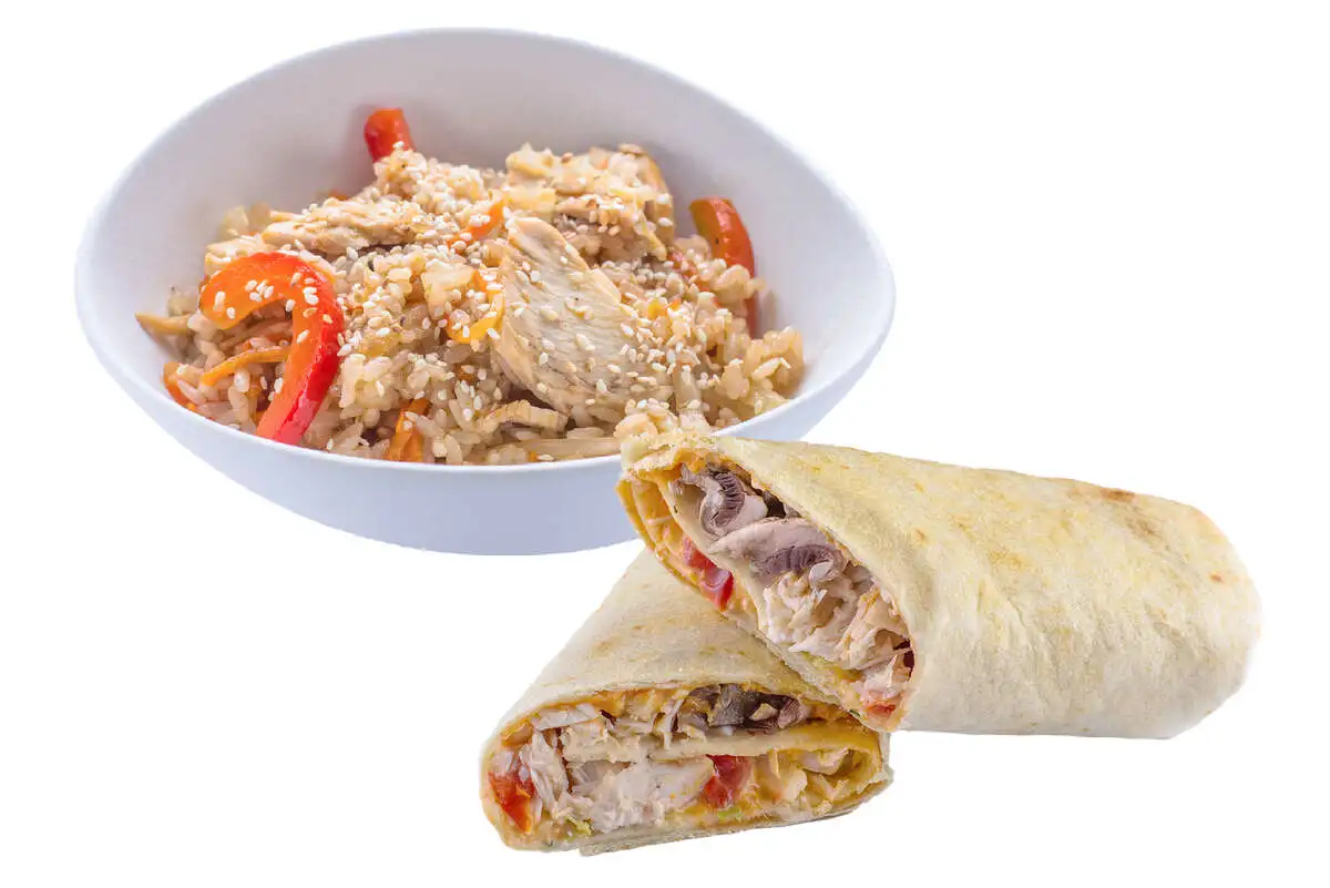 Ланч Тяхан с курицей + Тортилья Том ям