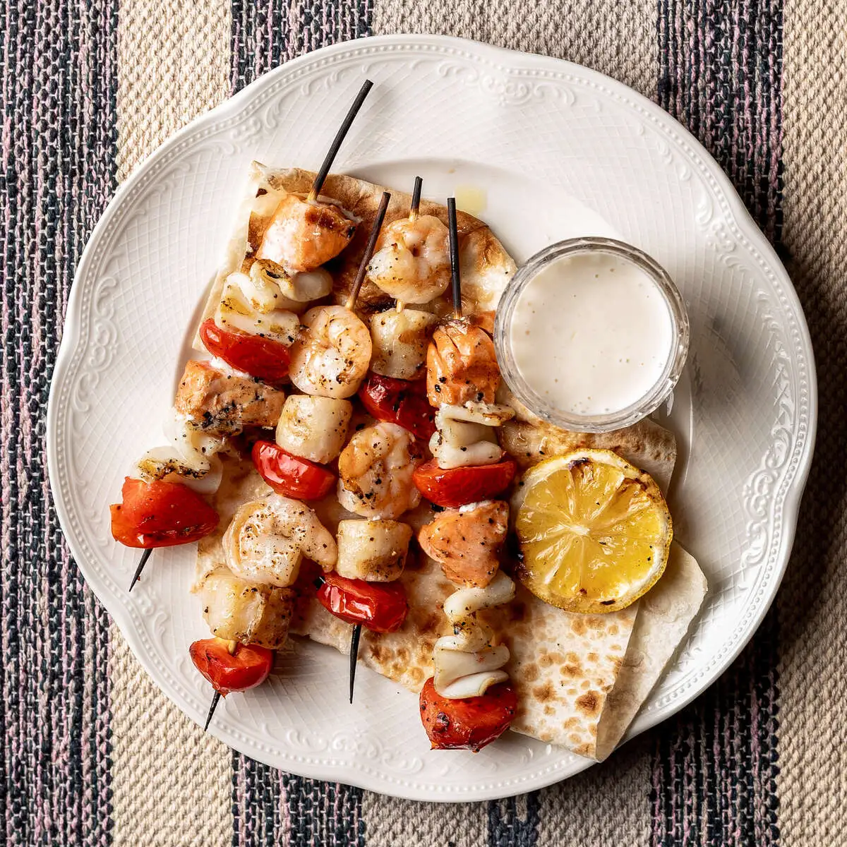 Шашлык из морепродуктов и сёмги