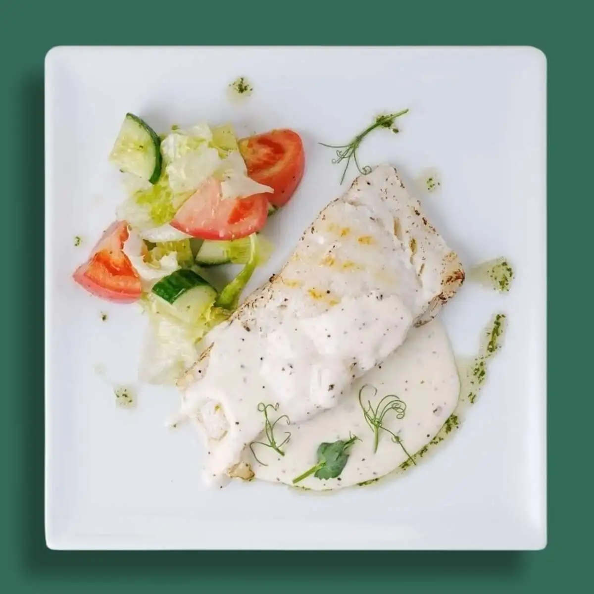 Треска с овощами