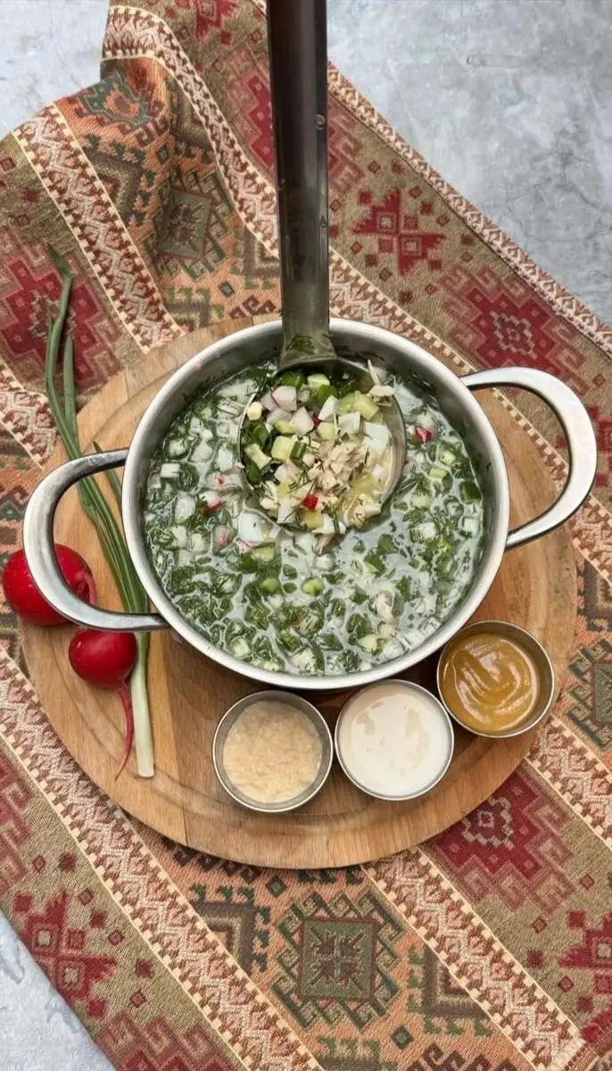 Окрошка мясная на квасе