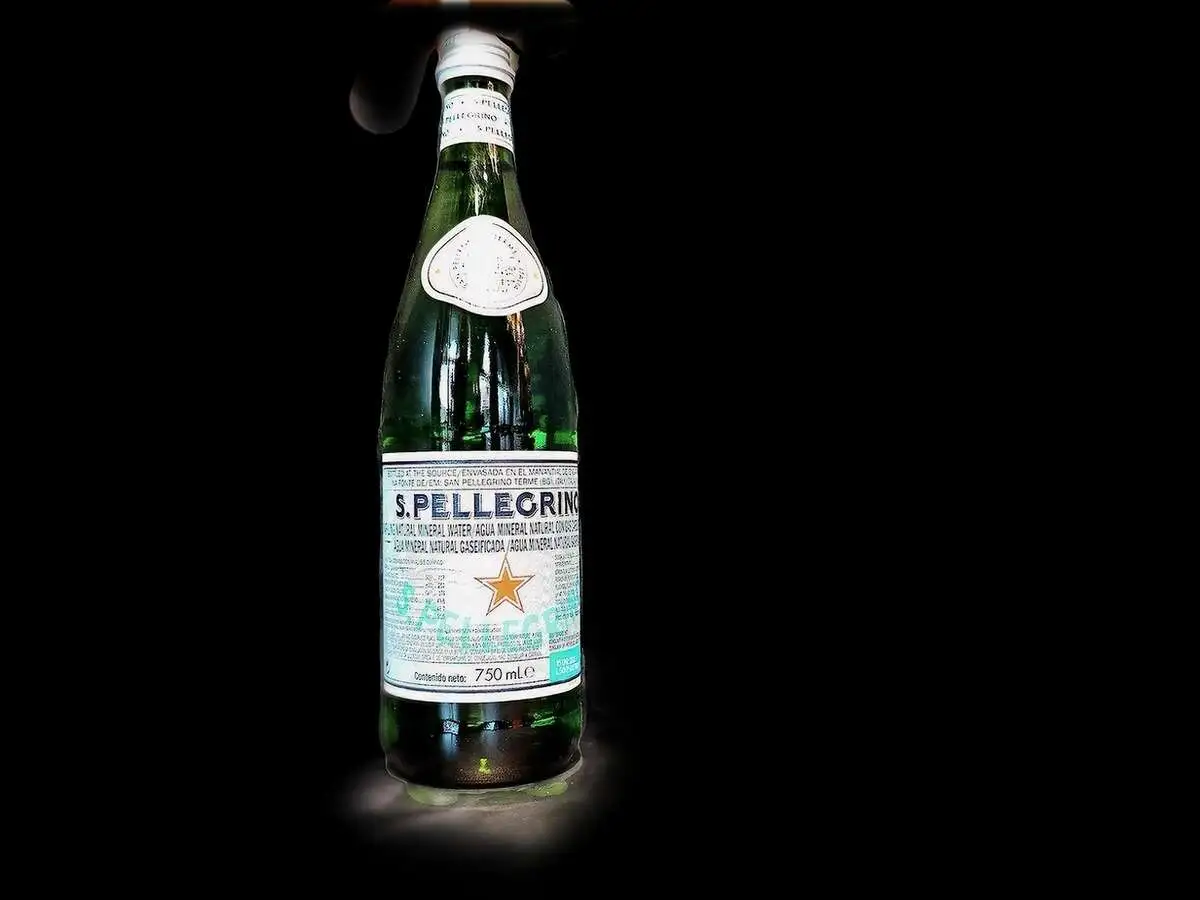 вода минеральная газ San Pelligrino, 0,75л