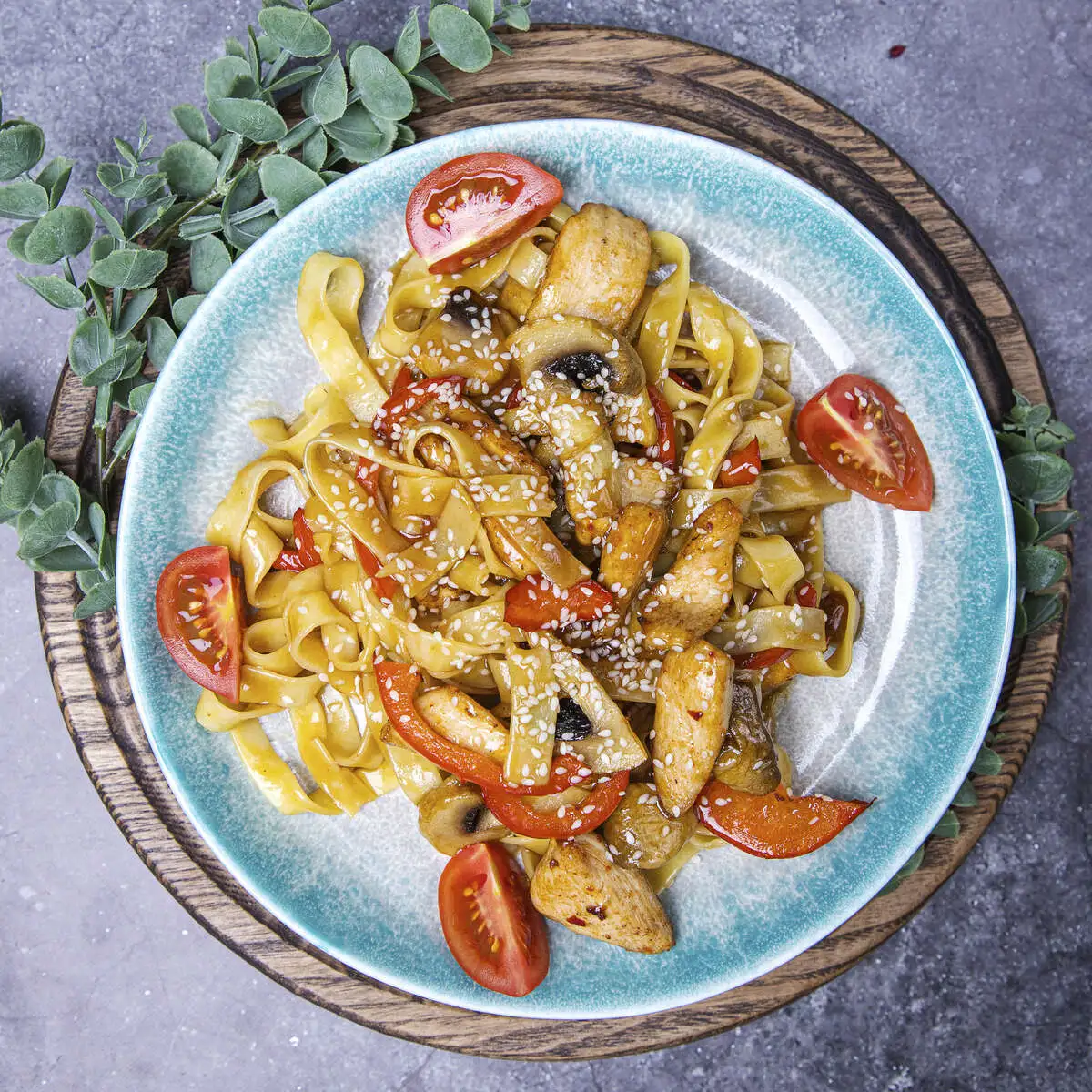 WOK  С КУРИЦЕЙ