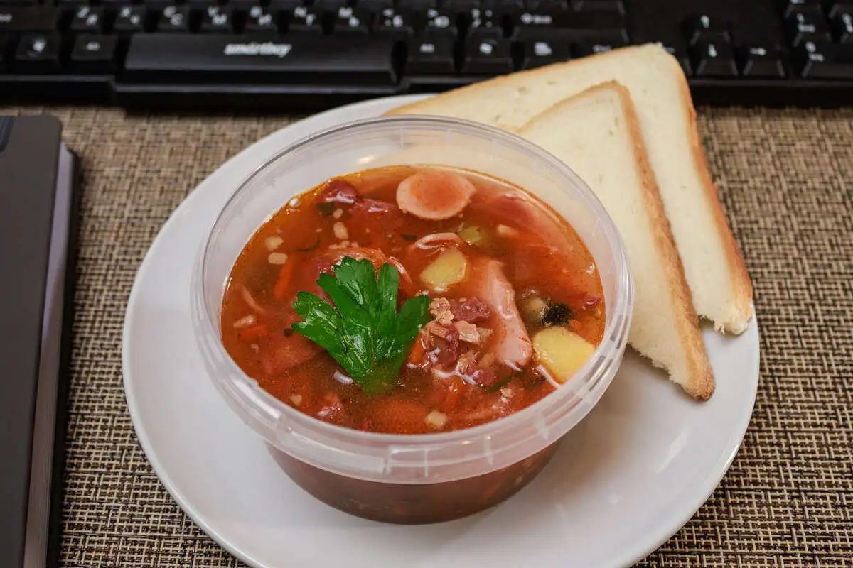 Солянка мясная сборная