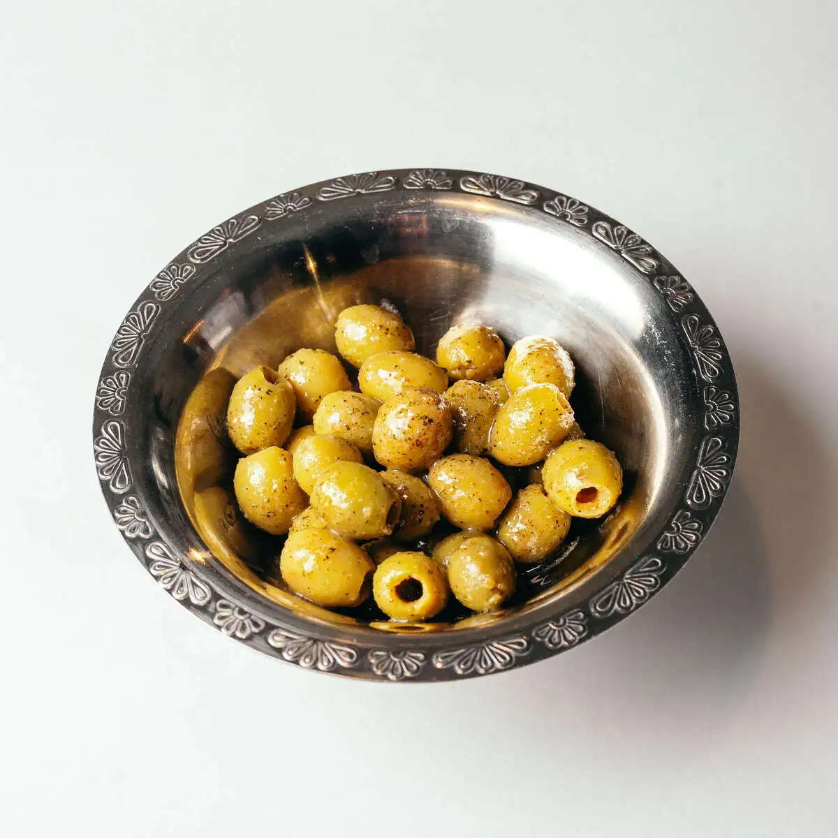 Оливки маринованые 