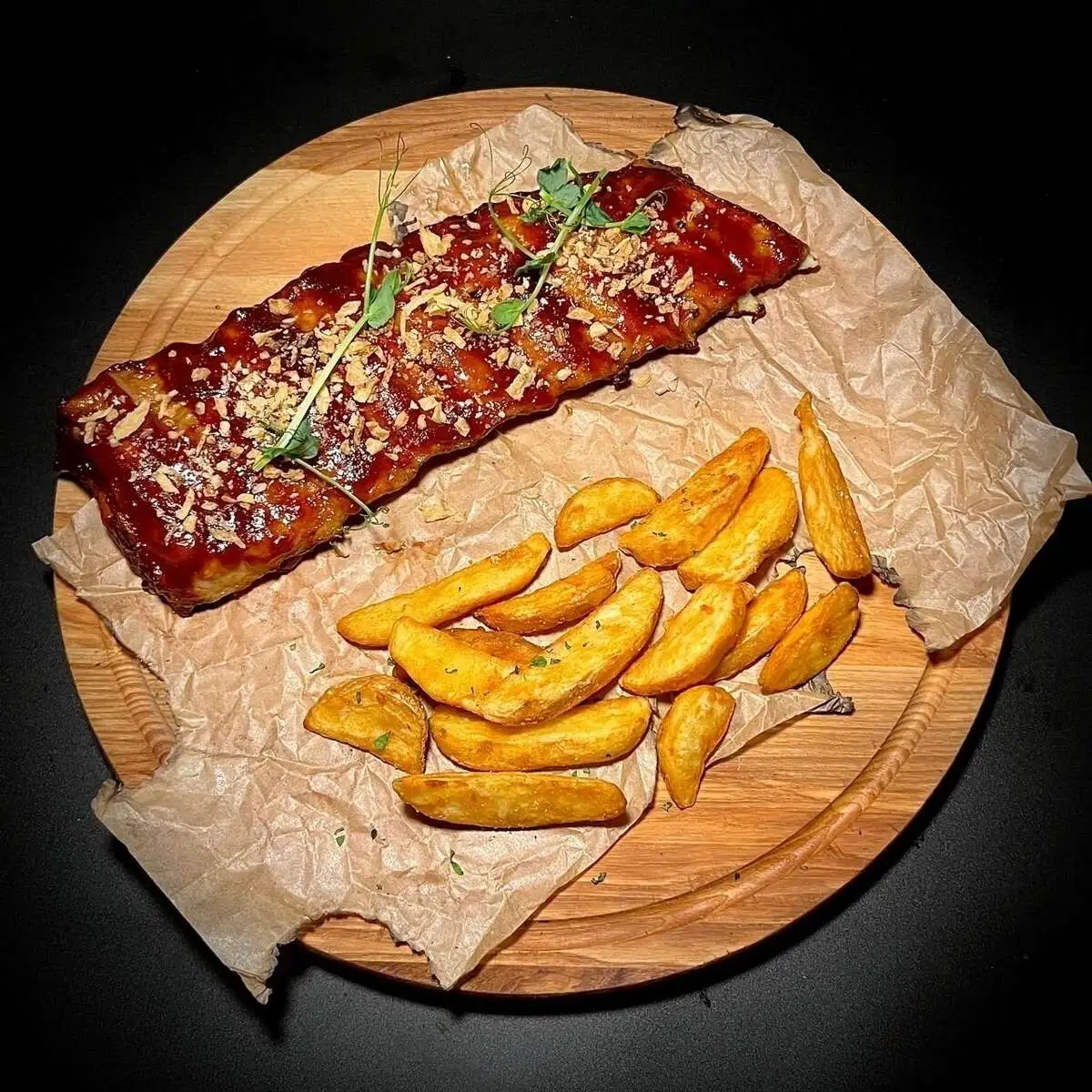 Свиные ребрышки BBQ