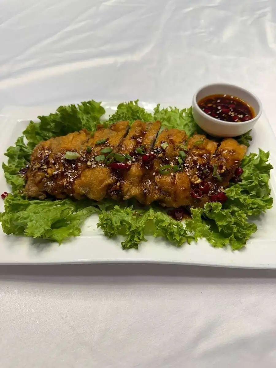 Хрустящие свиные рёбрышки с чесноком  蒜香酥皮排骨