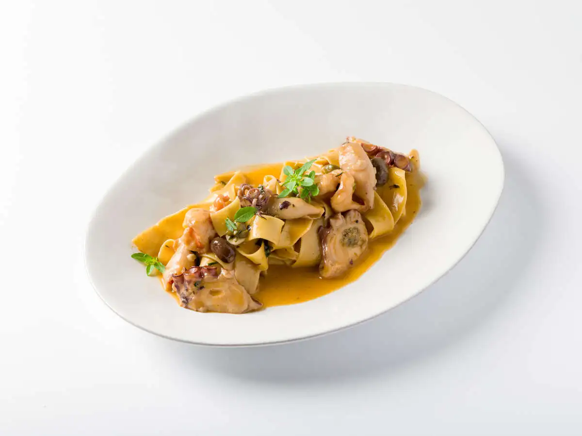 Папарделли алла китара с морепродуктами