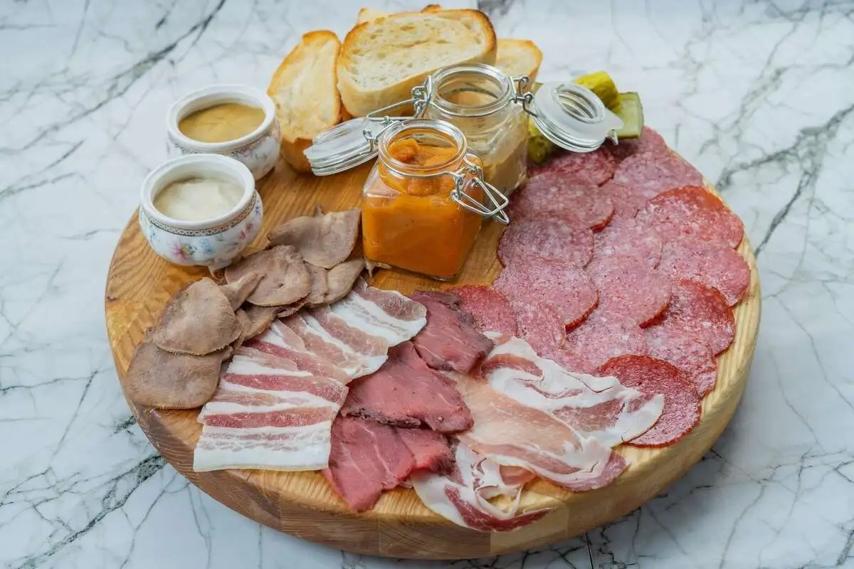 Мясная гастрономия